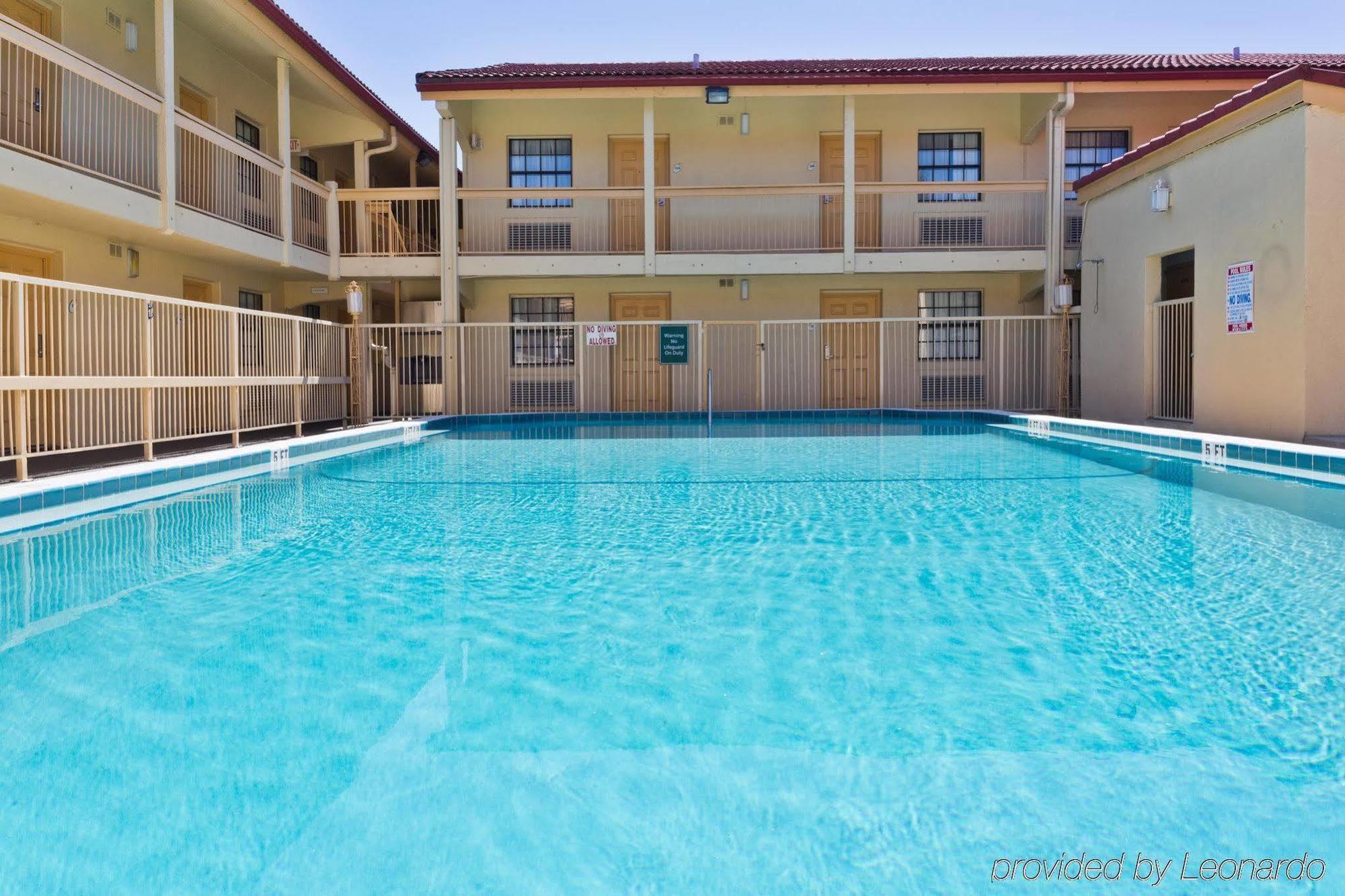 Baymont By Wyndham Jacksonville Orange Park מראה חיצוני תמונה