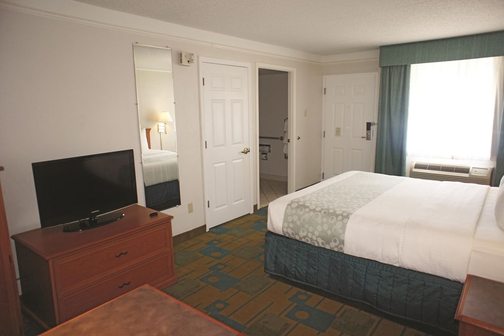 Baymont By Wyndham Jacksonville Orange Park חדר תמונה